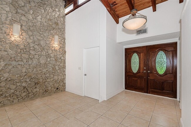 Foto del edificio - 9022 SW 78th Pl