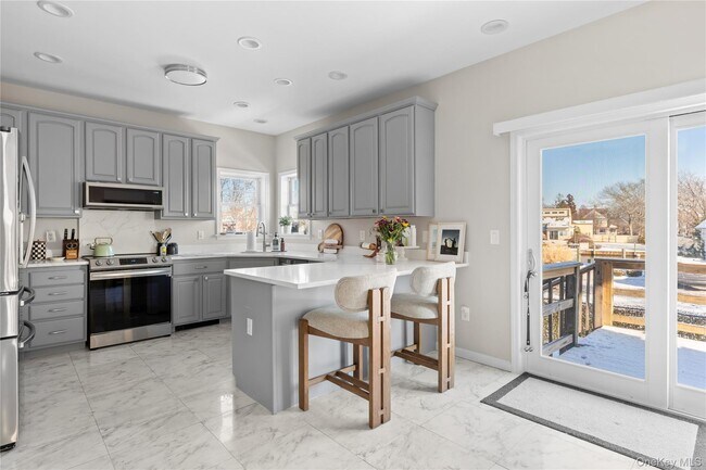 Foto del edificio - 65 N Ocean Ave