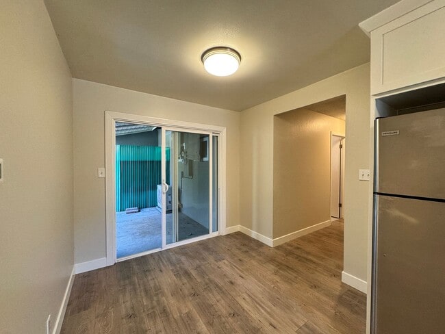Building Photo - 3735 Erlewine Cir