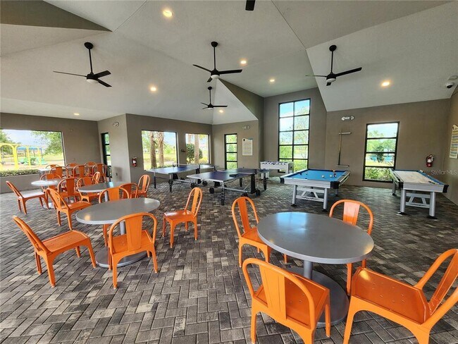 Foto del edificio - 8676 Canyon Creek Trail