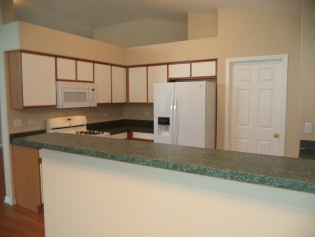 Foto del edificio - 175 Havenwood Drive