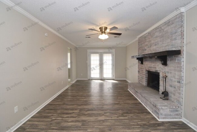 Building Photo - 322 Sleepy Hollow Ct