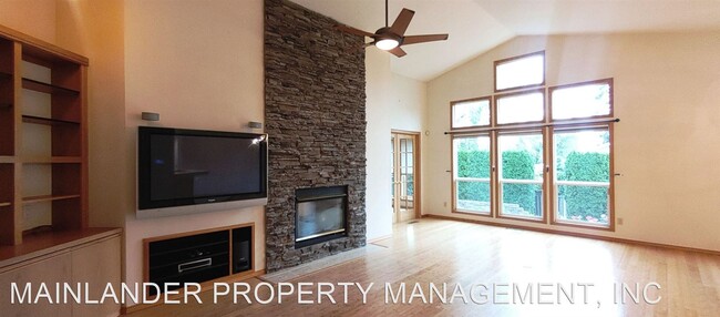 Building Photo - 2 br, 2 bath House - 12502 SW PEACHVALE ST.