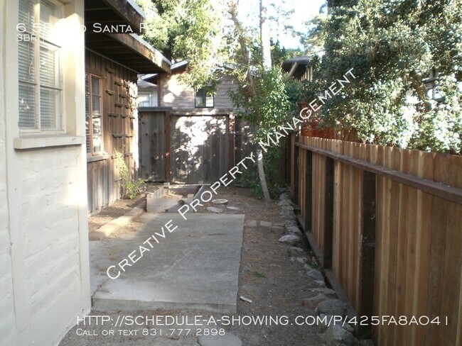 Foto del edificio - 3 Bedroom House in Carmel-By-The-Sea