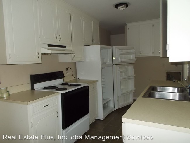 Foto del edificio - 2602 Cherry Tree Dr