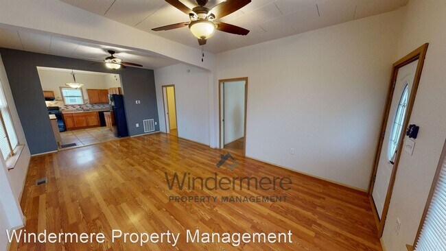 Building Photo - 3 br, 2 bath House - 203 N Blue Street