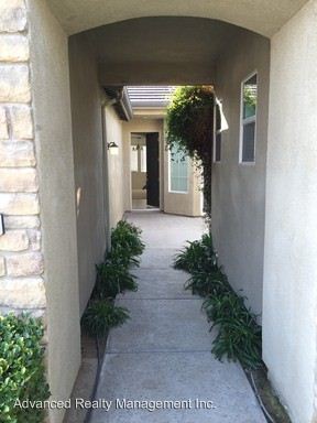 Building Photo - 6109 Tahitian Pearl Dr