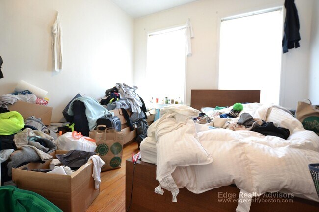 Building Photo - 6 Litchfield St