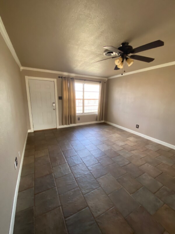 Foto del edificio - 4501 Conley Ave
