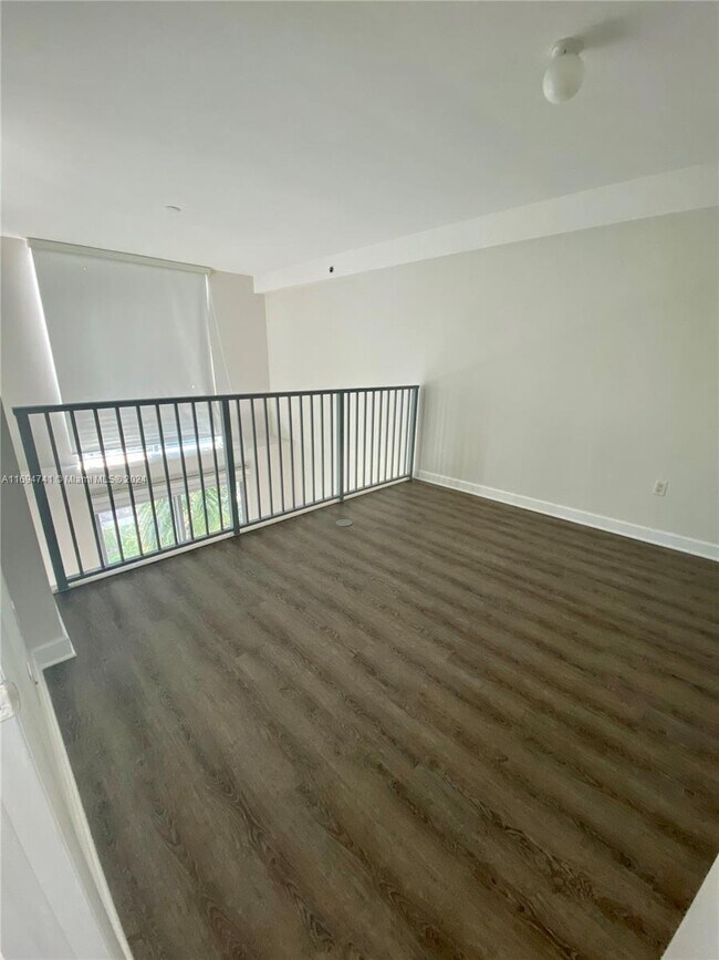 Foto del edificio - 3001 SW 27th Ave