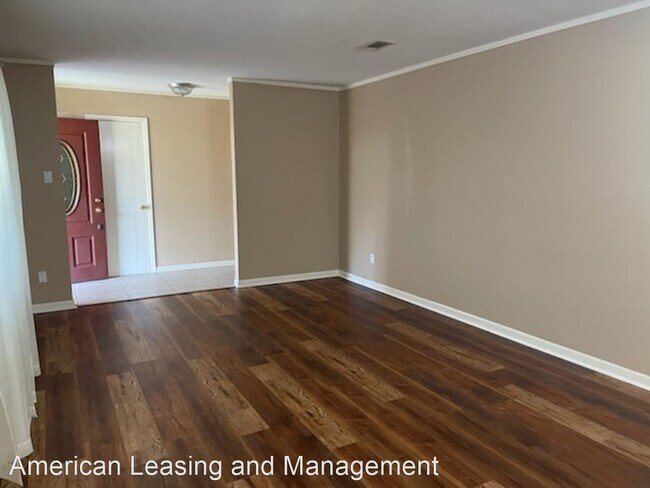 Building Photo - 3 br, 2 bath House - 8213 Chaucer Drive