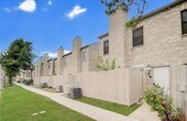 Foto principal - Stunning Townhome Near Medical Center!