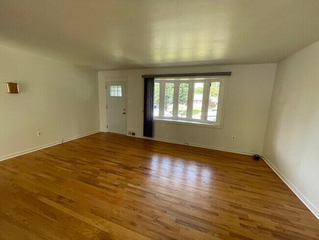 Foto del edificio - 4114 Conger St