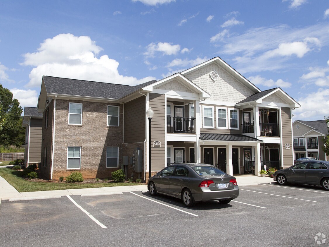 Foto del edificio - Milstead Woods