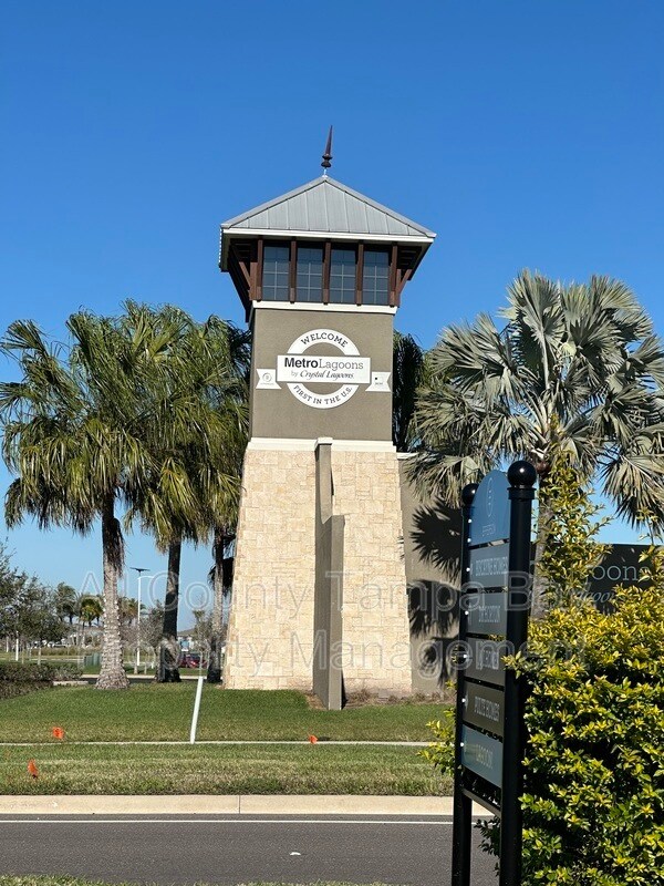 Foto del edificio - 32047 Blue Passing Loop