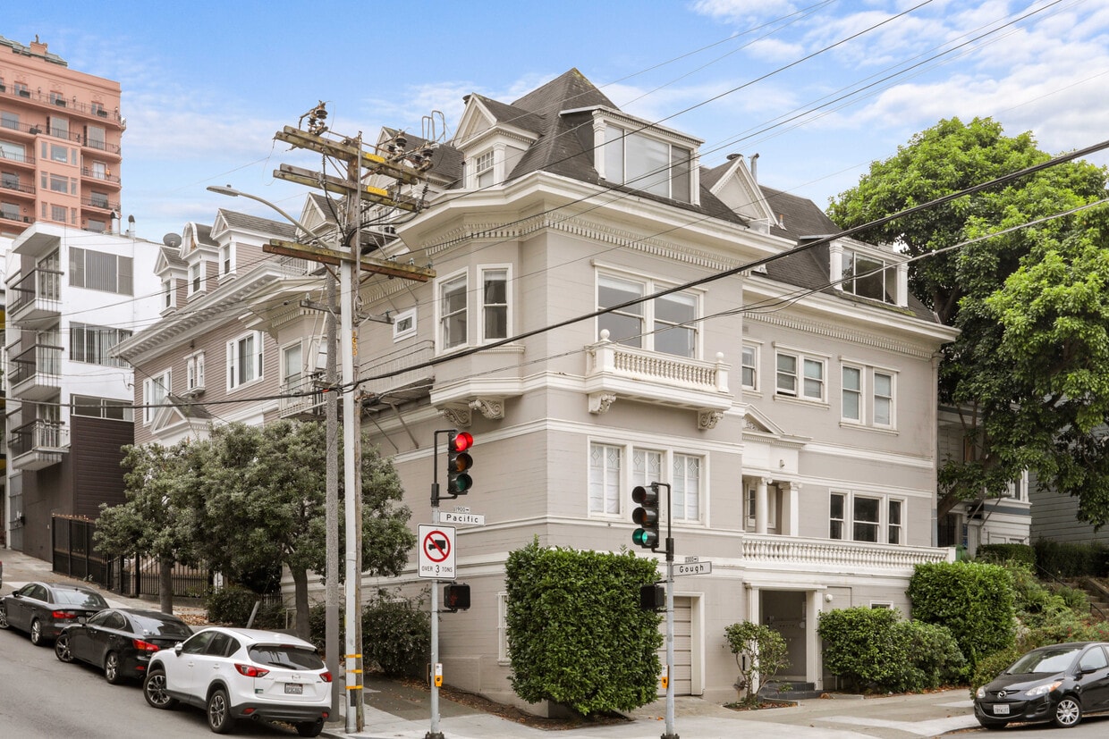 Primary Photo - 1901 Pacific Ave