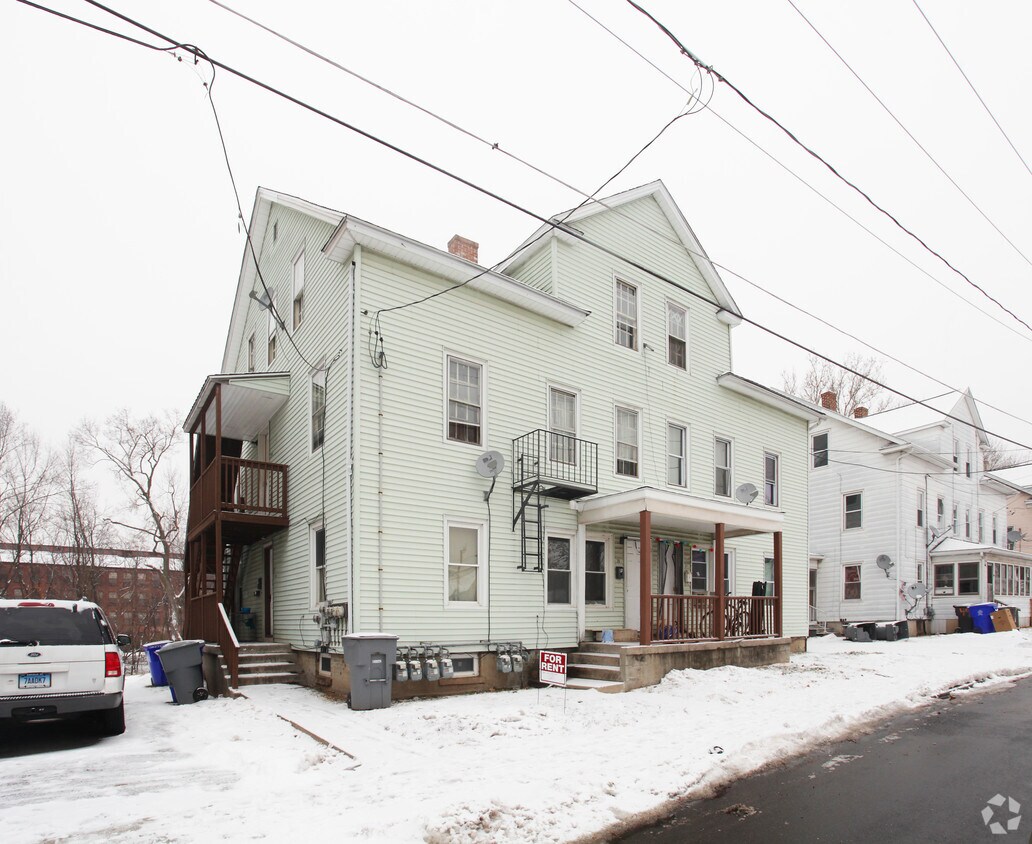 Primary Photo - 35-43 Asnuntuck St