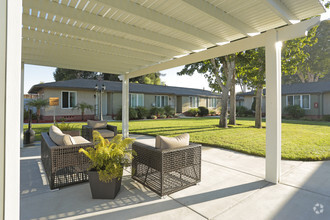 Huntington Manor Homes photo'