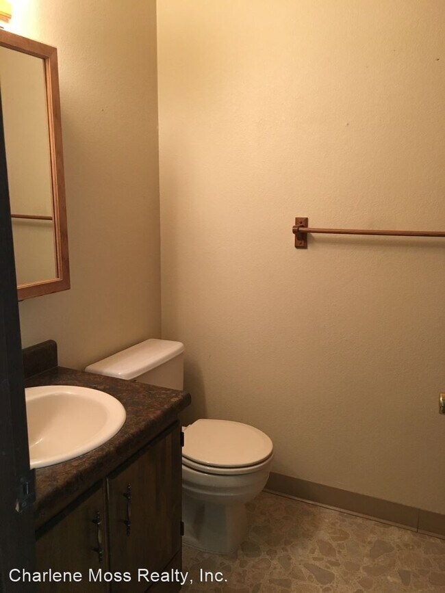 Foto del edificio - 3 br, 1.5 bath House - 728 N Peck Street