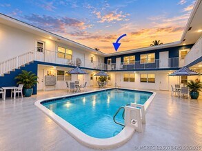 Building Photo - 4541 N Ocean Dr