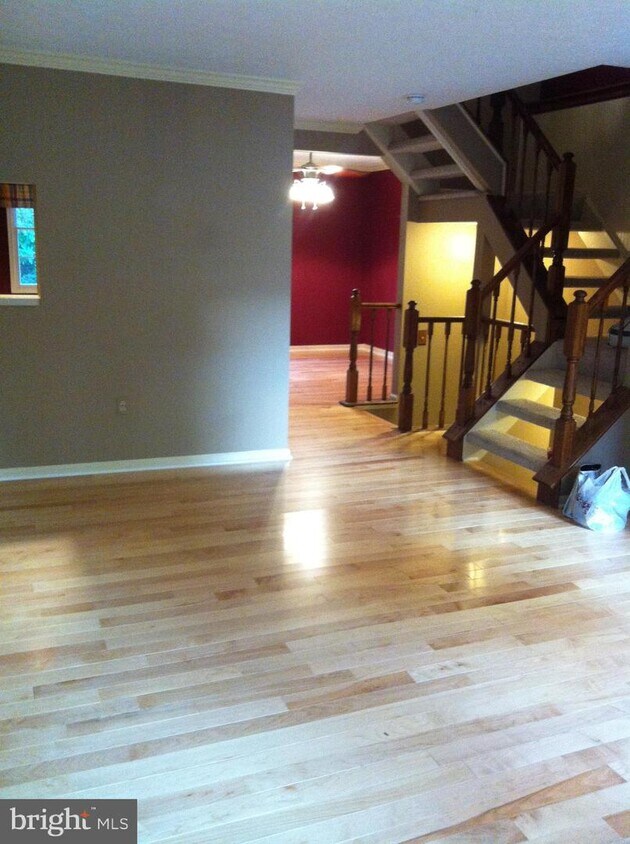 8117 Brightridge Ct, Ellicott City, MD 21043 Townhome Rentals in Ellicott City MD