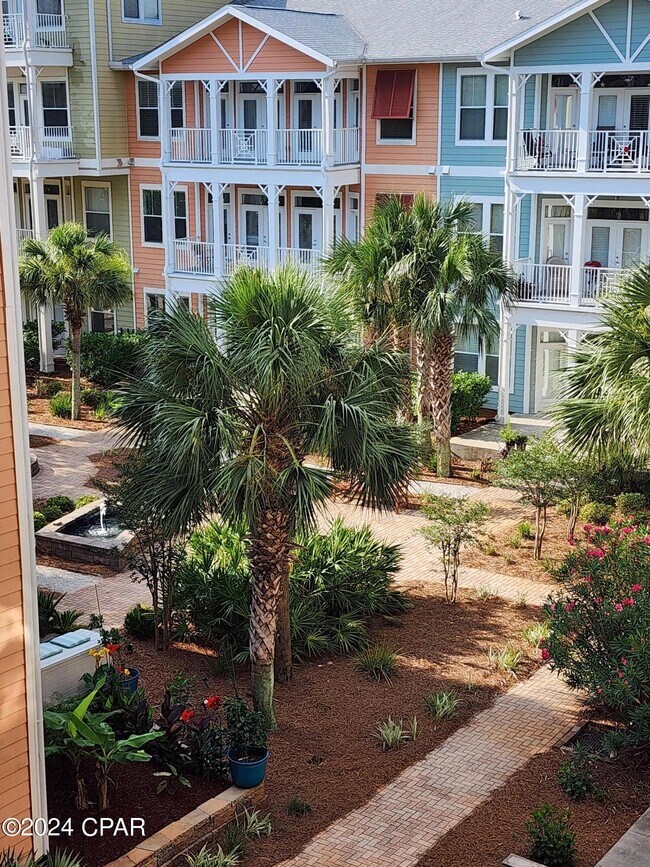 Foto del edificio - 8700 Front Beach Rd