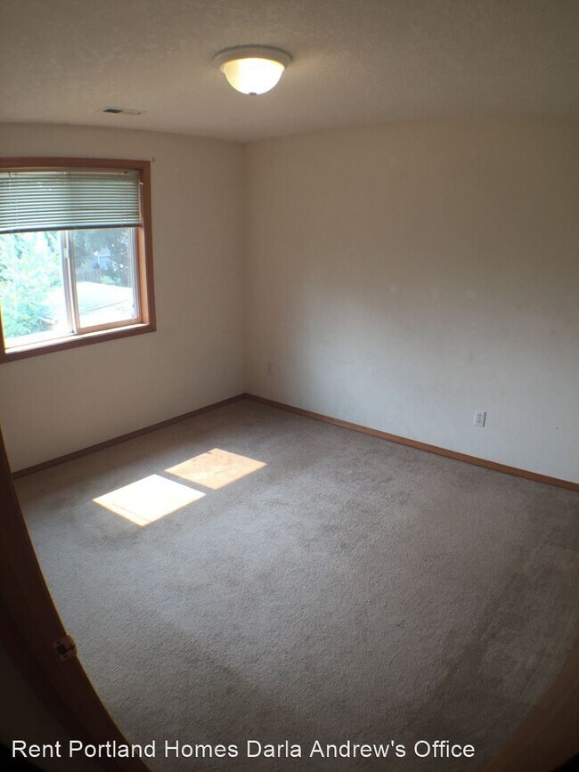 Foto del edificio - 3 br, 2.5 bath House - 6542 SE Knight Street