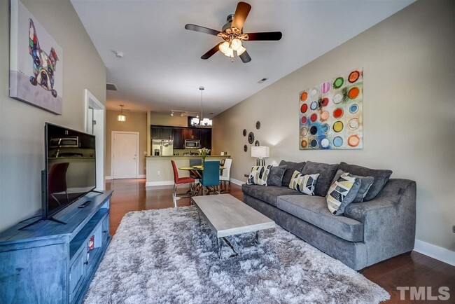 Building Photo - 1000 Brookside Dr