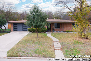 Building Photo - 211 Northaven Dr