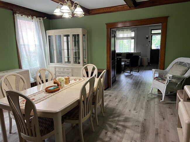 Foto del edificio - 5528 Forbes Ave