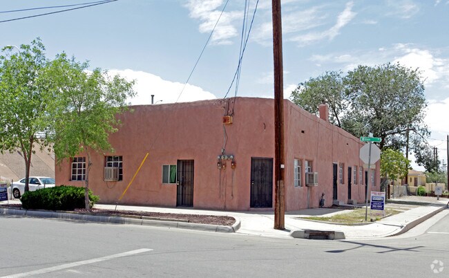 Primary Photo - 118 Bell Ave SE