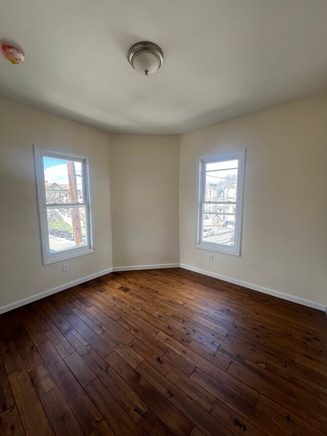 Foto del edificio - 820 S 15th St