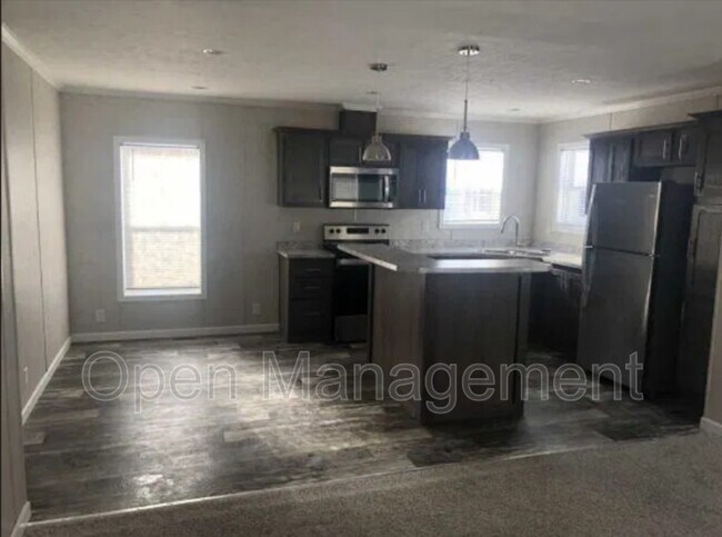 Foto del edificio - 2700 Brookpark Rd