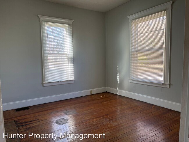 Foto del edificio - 2 br, 1 bath House - 1040 W Madison