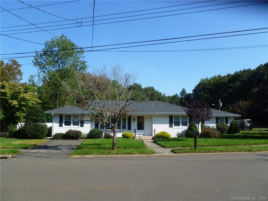 118 Maryknoll Rd, Hamden, CT 06514 House Rental in Hamden, CT