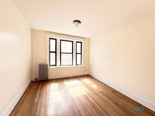 Building Photo - 0 bedroom in JAMAICA NY 11432