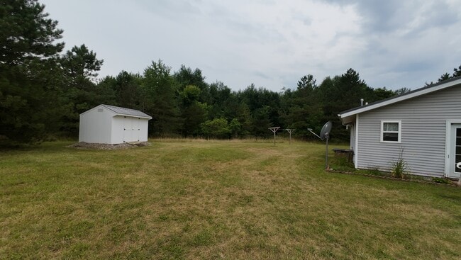 Building Photo - 4540 Lake Pleasant Rd S