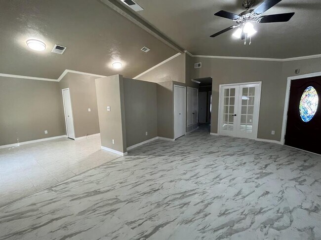 Building Photo - 4609 Ebb Tide Dr