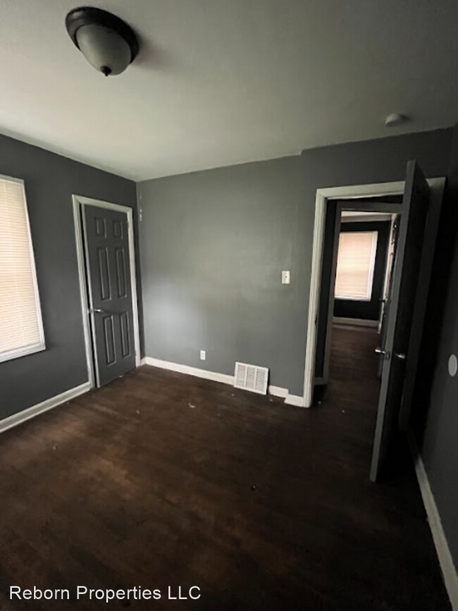 Foto del edificio - 3 br, 1 bath House - 9809 Philip St