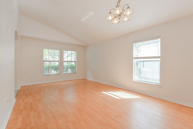 Building Photo - 14308 Verano Dr