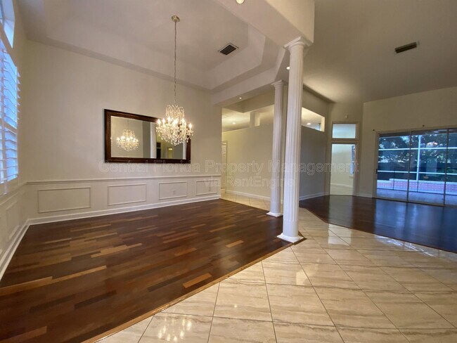 Foto del edificio - 5614 Craindale Dr