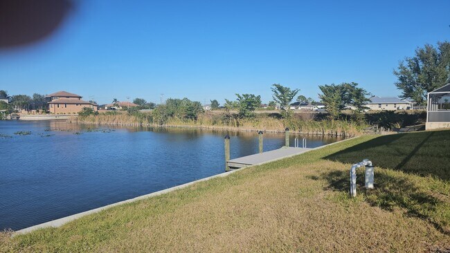Foto del edificio - 1516 NW 8th Pl