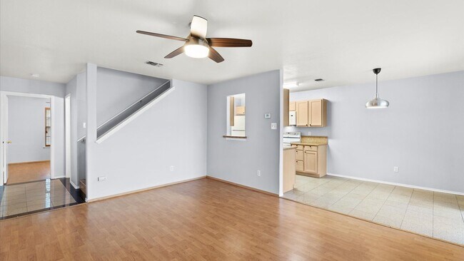 Building Photo - THE VILLAS OF NORTHGATE