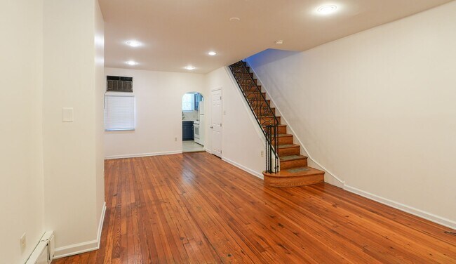 Foto del edificio - 2127 S Beechwood St