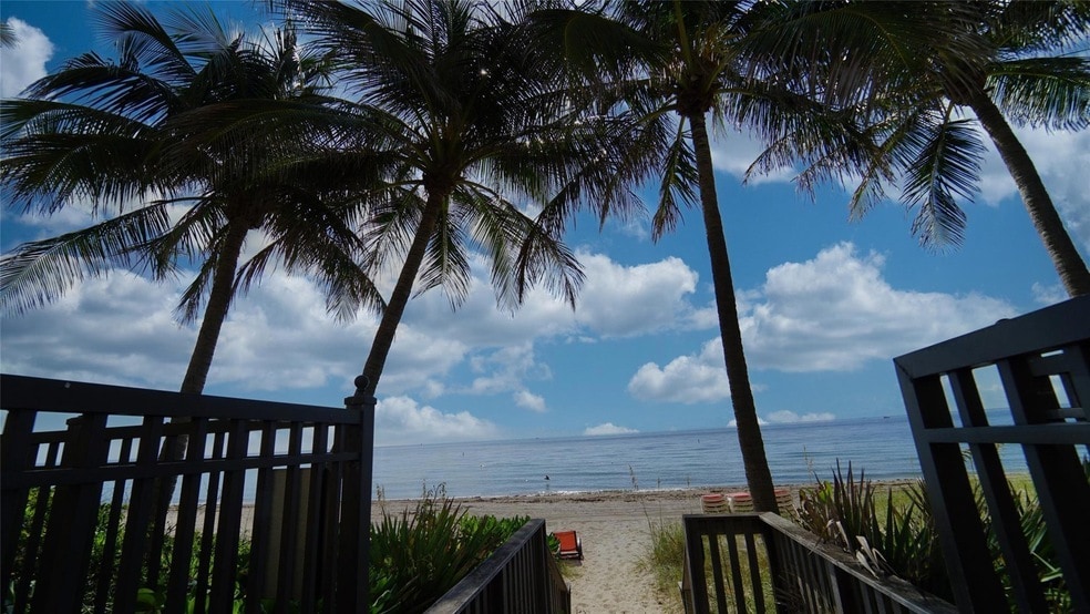 Foto principal - 2011 N Ocean Blvd