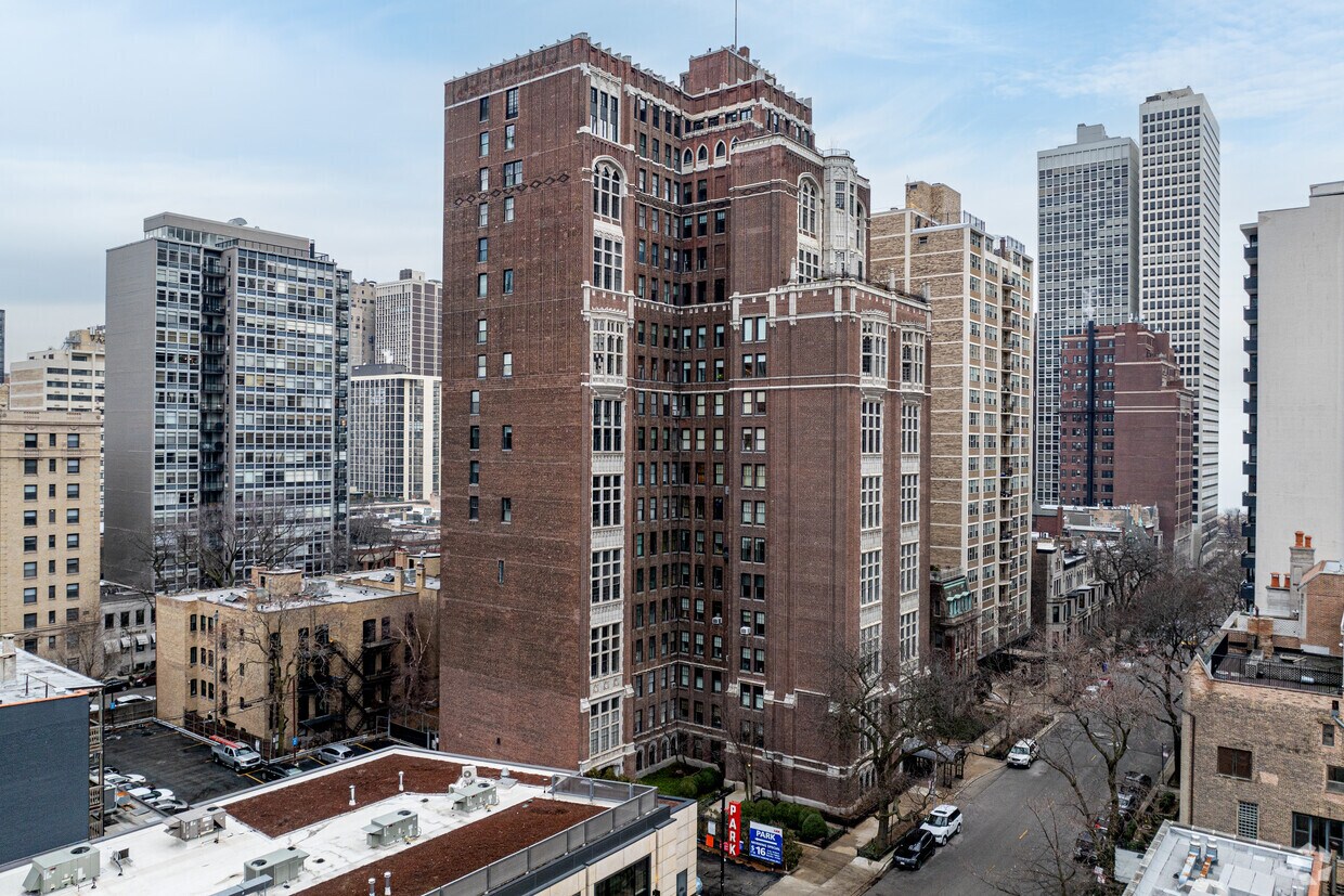 Primary - Bradley Apartments