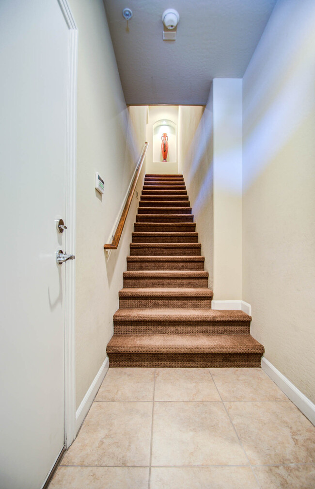 Building Photo - 4777 S Fulton Ranch Blvd