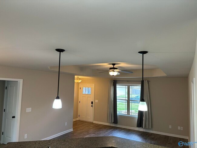 Foto del edificio - 112 Beaver Brook Pl