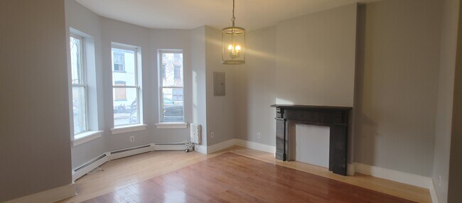 Living Room - 30 City Ter