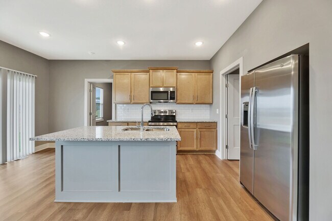 Building Photo - 4617 S Doris Ct